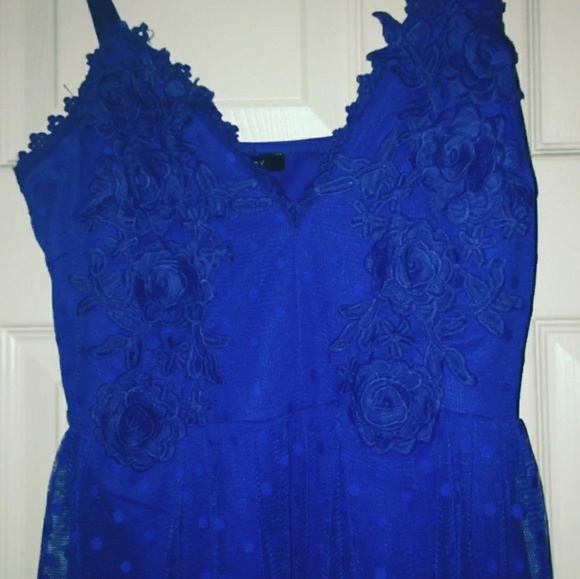 Steps New York Passion Blue Floral Emroider Dress - Picture 2 of 8